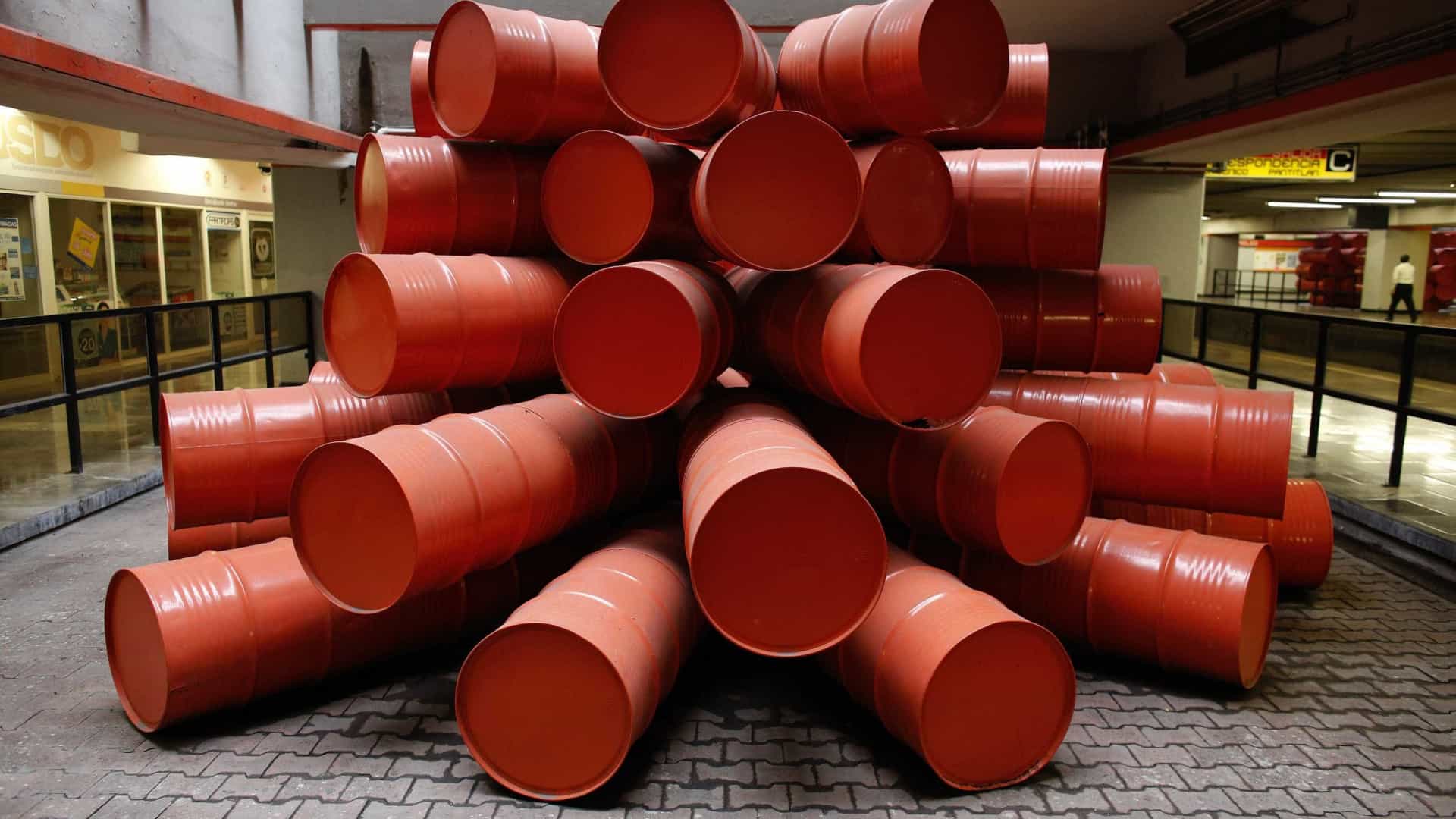 Barril de Brent abre em baixa nos 70,35 dólares