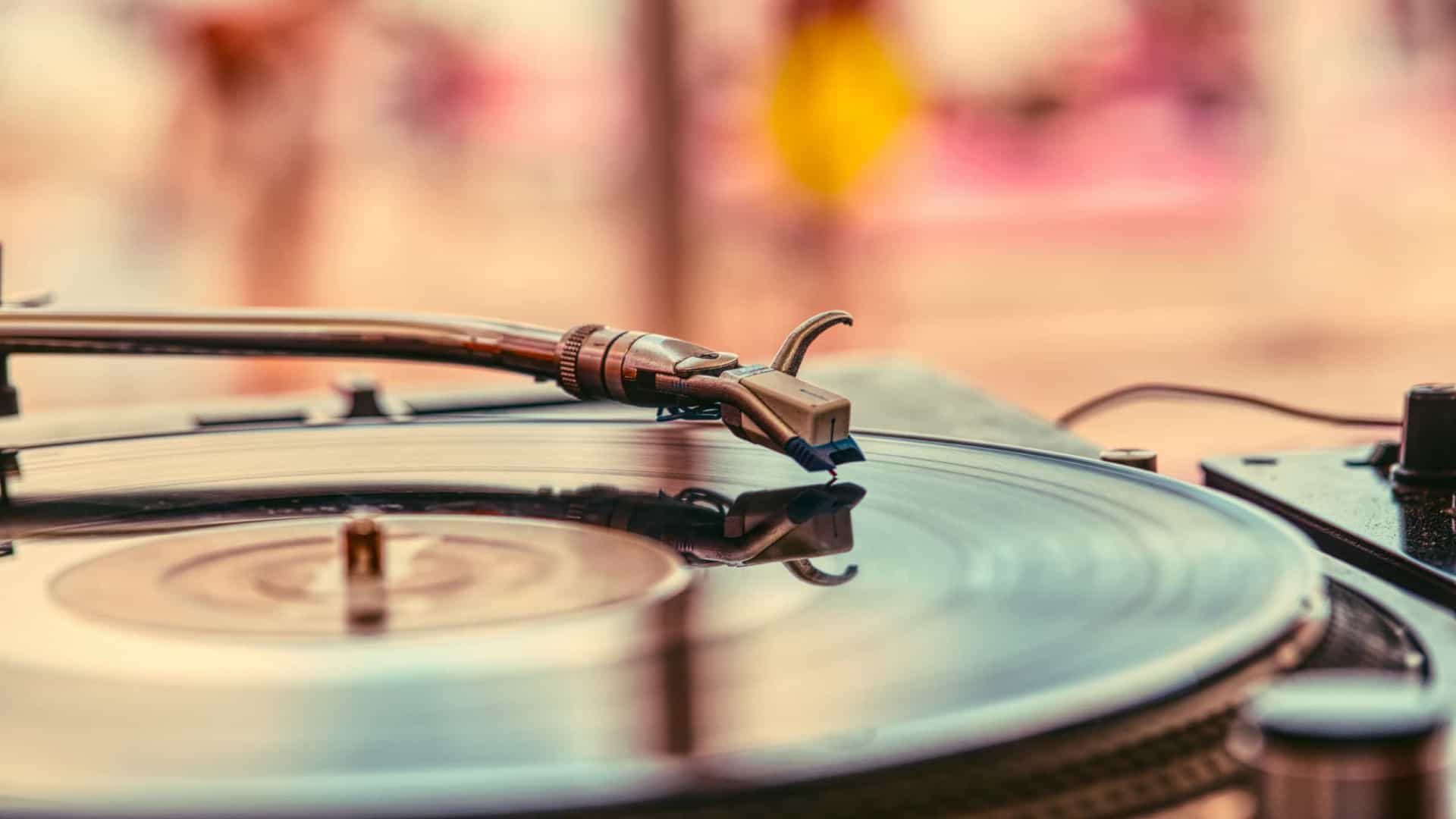 "Não faz sentido" reabrir discotecas como pastelarias, dizem empresários