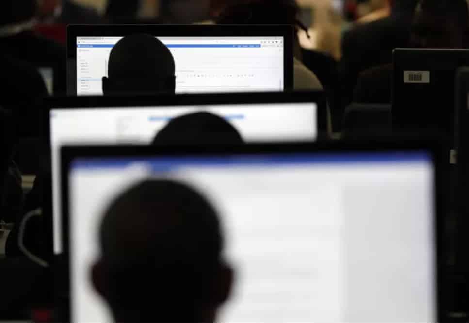 Estudo revela que quase um quinto das empresas admite reduzir o número de trabalhadores este ano