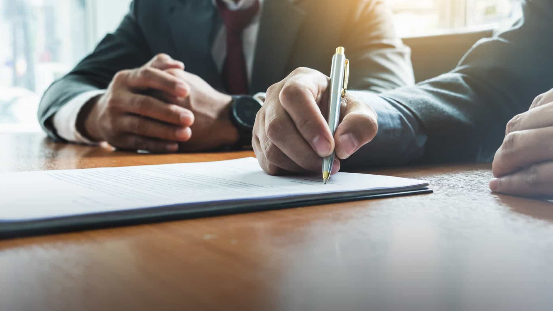 Emprego. O que é o período experimental nos contratos de trabalho?