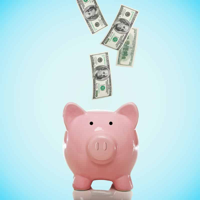 Truques para poupar um pouco todos os meses